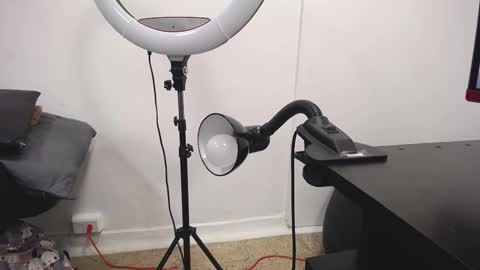 logan_peach5 online show from September 14, 11:09 am