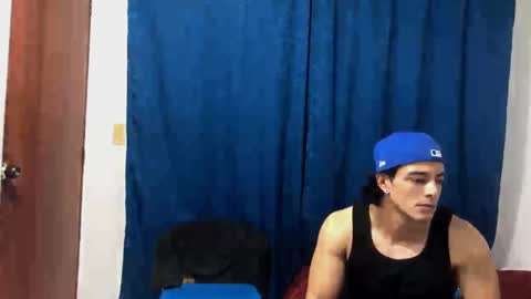 Snapshot of logan_x3 chatting on January 29, 4:26 am Logan online show from January 29, 4:26 am