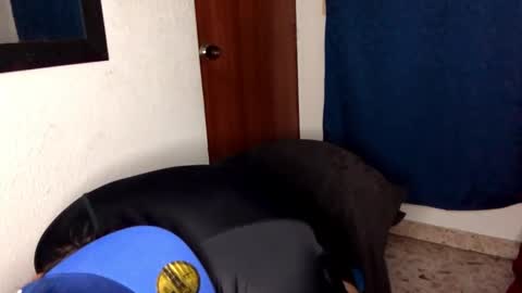 Snapshot of logan_x3 chatting on January 30, 4:48 am Logan online show from January 30, 4:48 am