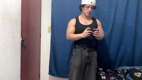 Snapshot of logan_x3 chatting on September 12, 4:34 am Logan online show from September 12, 4:34 am