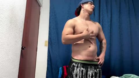 Snapshot of logan_x3 chatting on October 4, 4:32 am Logan online show from October 4, 4:32 am