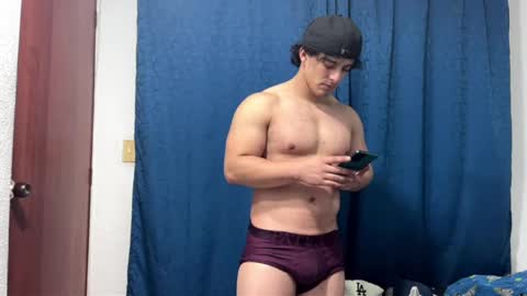 Snapshot of logan_x3 chatting on October 8, 3:37 am Logan online show from October 8, 3:37 am