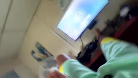 logandaimond online show from December 14, 4:56 pm