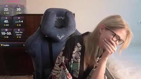 Logan and Katana online show from March 6, 12:12 pm