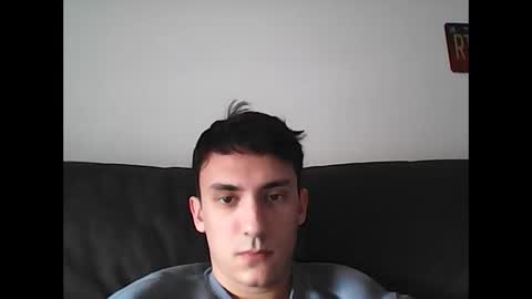 Snapshot of logann1103 chatting on February 8, 1:22 pm logann1103 online show from February 8, 1:22 pm