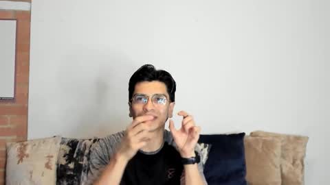 Snapshot of logannick chatting on February 11, 8:19 am Logan online show from February 11, 8:19 am