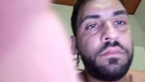 Snapshot of logans504908793233 chatting on July 20, 9:34 am Logans online show from July 20, 9:34 am