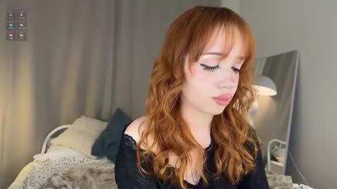 Snapshot of loiibambix chatting on April 2, 6:49 pm loiibambix online show from April 2, 6:49 pm