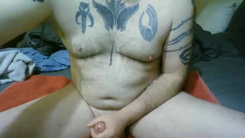 Snapshot of lokindmore chatting on January 10, 6:42 pm lokindmore online show from January 10, 6:42 pm