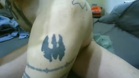 Snapshot of lokindmore chatting on February 1, 6:28 pm lokindmore online show from February 1, 6:28 pm