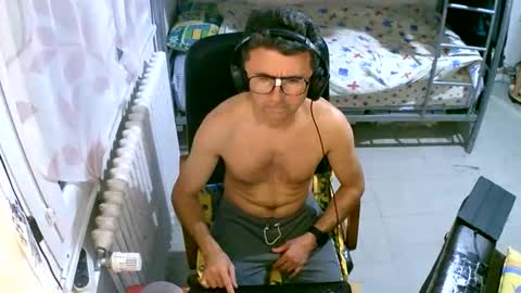 lokoum39 online show from October 19, 6:41 pm