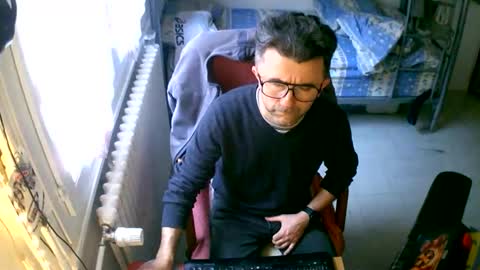 lokoum39 online show from March 3, 9:48 am