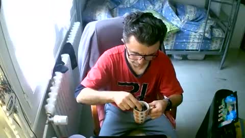 lokoum39 online show from March 30, 9:32 am