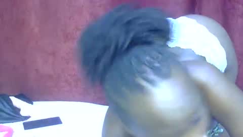 Snapshot of lola_beib chatting on March 16, 6:12 pm lola_beib online show from March 16, 6:12 pm