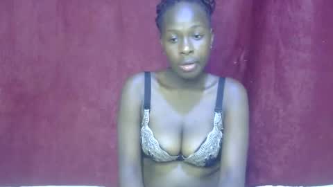 Snapshot of lola_beib chatting on March 24, 9:14 am lola_beib online show from March 24, 9:14 am