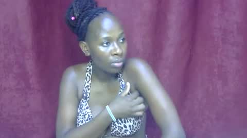 lola_beib online show from April 14, 8:31 am