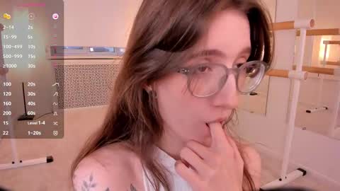 Lola online show from October 11, 5:17 am