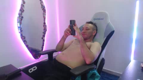 Snapshot of lola_rush chatting on March 26, 6:24 pm Lola online show from March 26, 6:24 pm