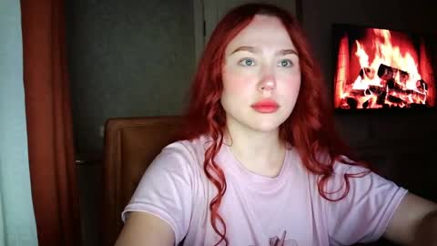 Snapshot of lolaamint_ chatting on May 3, 2:01 pm LolaaMint online show from May 3, 2:01 pm