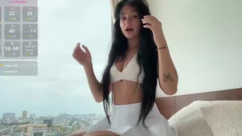 Lola online show from May 17, 4:21 am