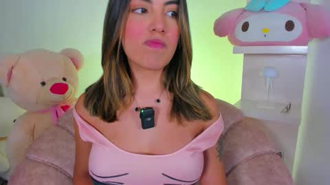 Snapshot of lolacoper chatting on September 17, 2:35 am LolaCoper online show from September 17, 2:35 am