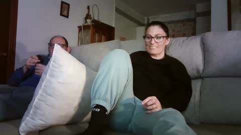 LOLA HUESO y ERIC online show from March 10, 4:01 pm