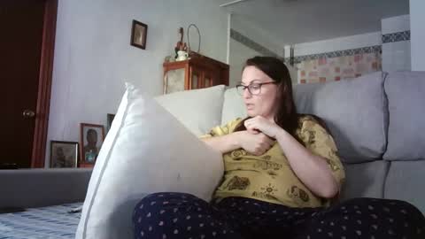 LOLA HUESO y ERIC online show from May 4, 2:46 pm