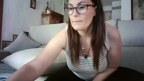 LOLA HUESO y ERIC online show from May 8, 2:22 pm