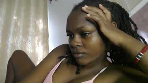 lolamia7 online show from October 14, 5:08 am