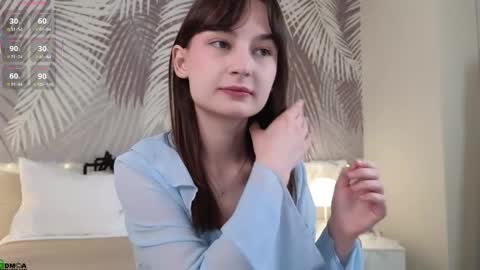 Lola online show from October 25, 1:35 am