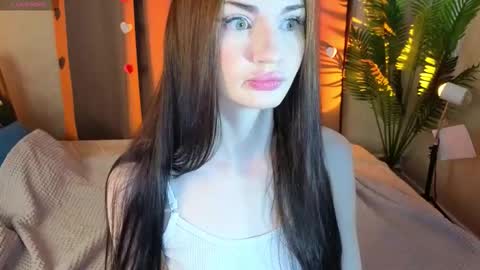 Lola online show from February 22, 9:19 am