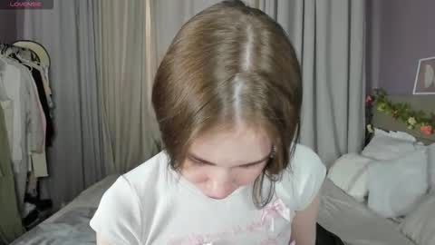 Lola online show from March 12, 9:26 am