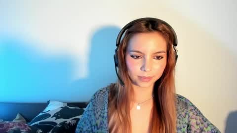 Lola doll online show from May 7, 2:00 pm