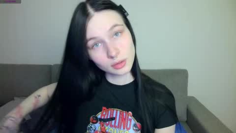 Snapshot of lolavibe6 chatting on March 31, 7:25 pm Lola online show from March 31, 7:25 pm