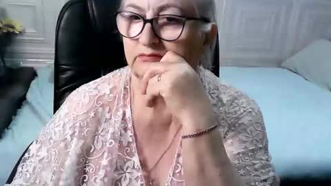 LolkaAlyss online show from March 4, 4:57 pm