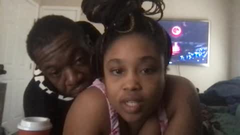 lollasweets online show from December 5, 4:25 pm