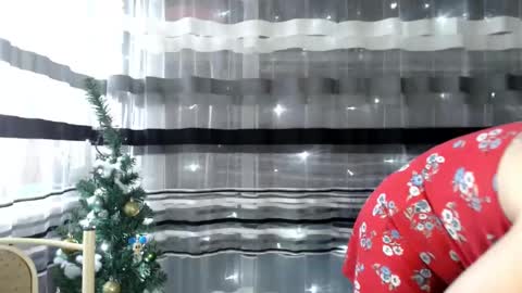 Lisa online show from December 15, 10:39 am