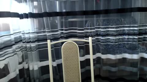 Snapshot of lollifox_1 chatting on October 8, 6:22 am Lisa online show from October 8, 6:22 am