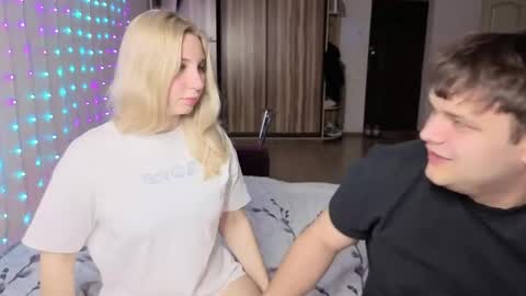 Snapshot of lollove24 chatting on April 1, 9:01 pm lollove24 online show from April 1, 9:01 pm