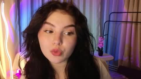 Snapshot of lollyy_pop chatting on June 6, 1:32 am lollyy_pop online show from June 6, 1:32 am