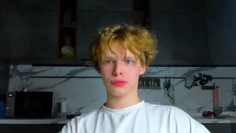 Nelis online show from May 7, 10:48 pm