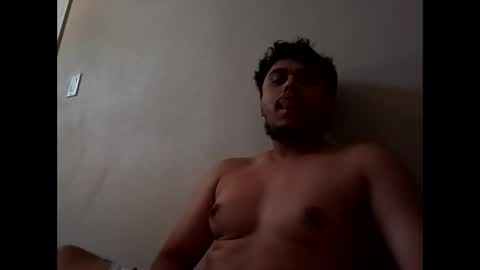 lolnoz051 online show from May 25, 8:15 pm