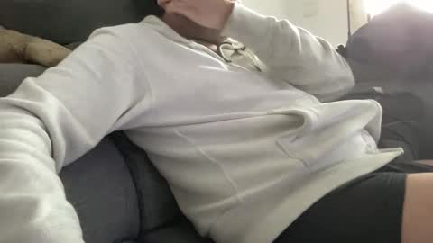 Snapshot of lolotte34 chatting on February 4, 11:16 am Lolotte34 online show from February 4, 11:16 am