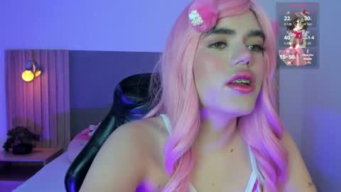 L O L Y online show from May 20, 2:07 am