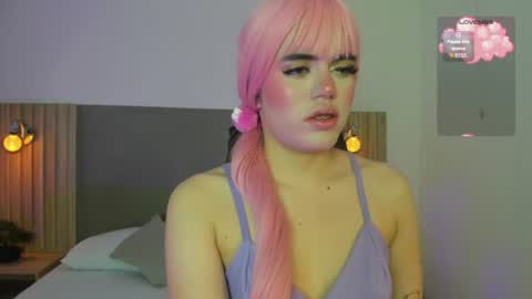 Snapshot of loly_berry chatting on June 12, 3:05 am L O L Y online show from June 12, 3:05 am