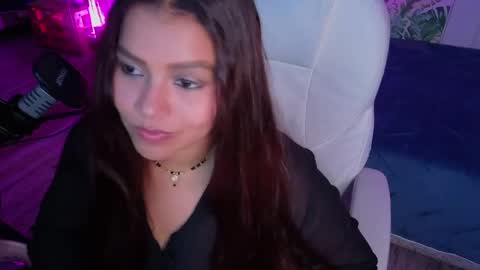 loly_marce online show from May 11, 8:06 pm