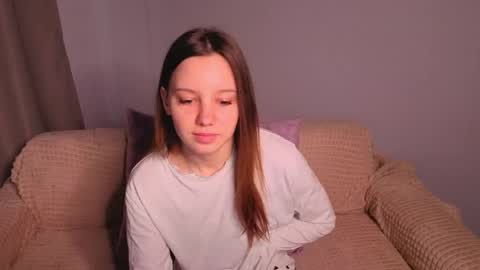 Snapshot of lolytarose chatting on June 3, 1:41 am lolytarose online show from June 3, 1:41 am