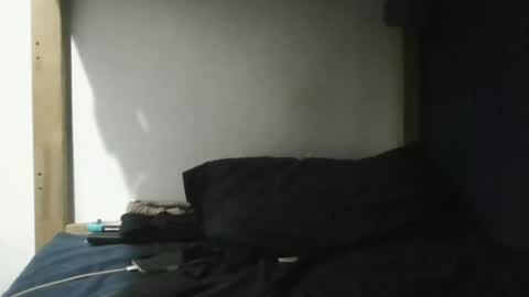 Snapshot of lomascok23 chatting on April 23, 3:08 am lomascok23 online show from April 23, 3:08 am