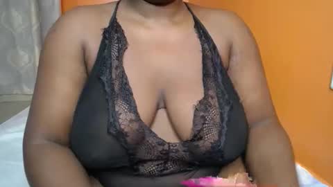 lomyenom56 online show from May 12, 5:21 pm