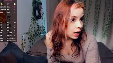 Lona online show from January 10, 6:42 pm